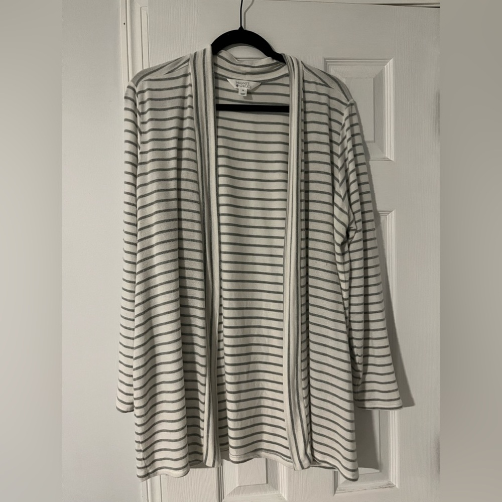 Market & Spruce Cardigan